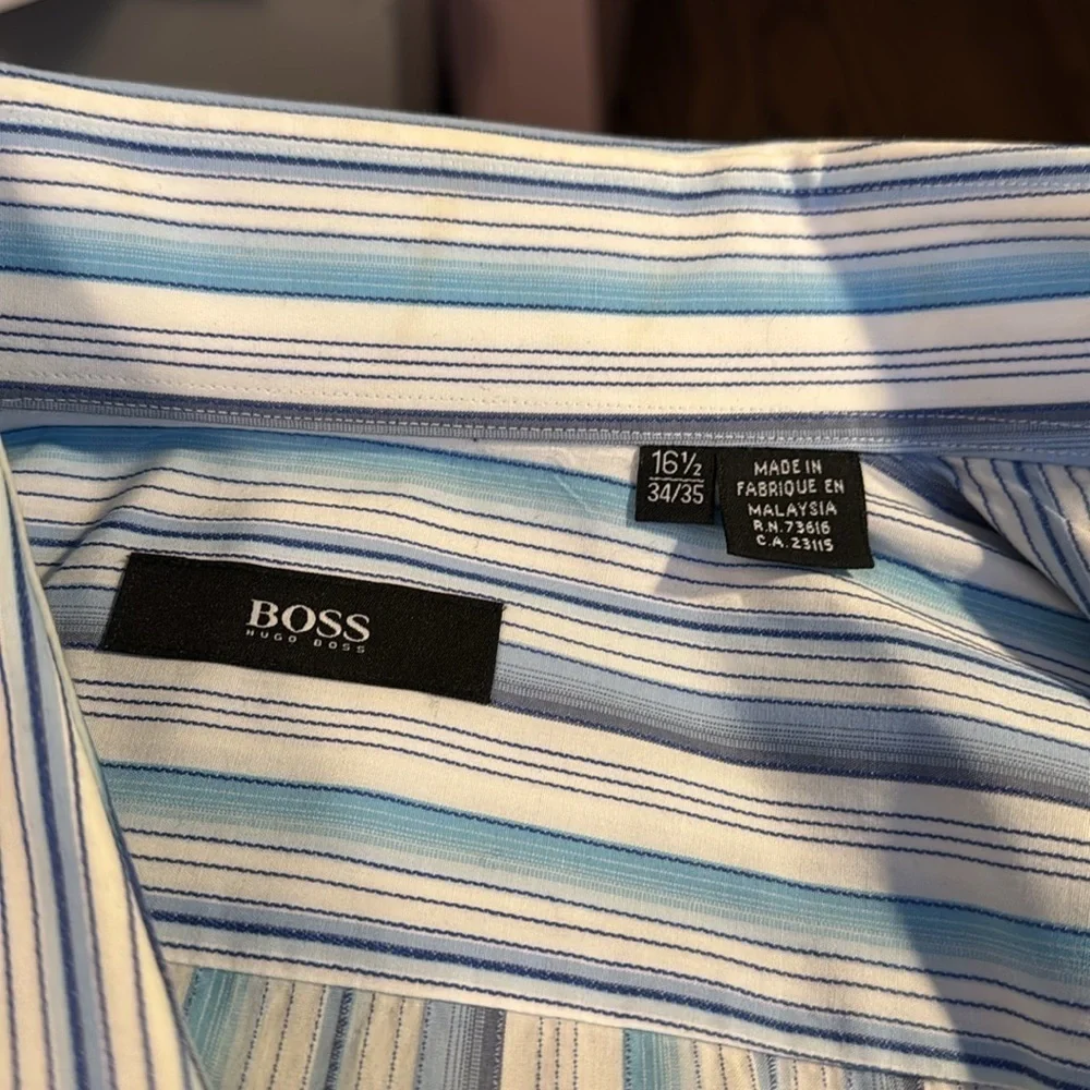 Men's Hugo Boss button down multi-color striped long sleeve shirt 16.5 34/35